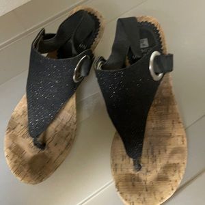 White Mountain Sparkle Black Fabric Sandals
